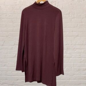 WILFRED Burgundy Merlot knit Long Sleeve Turtleneck split side tunic Top Size L